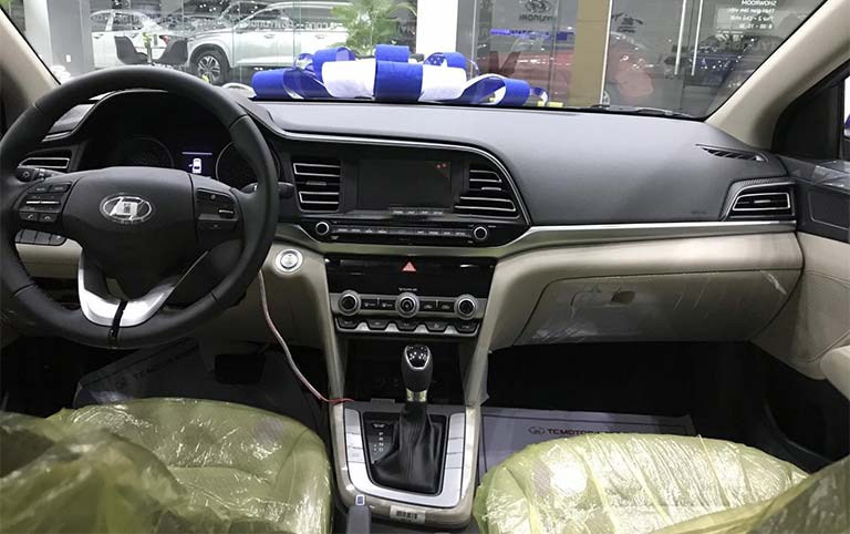 elantra 3